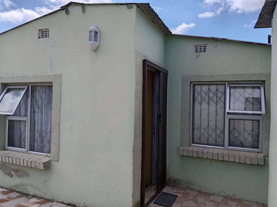 2 Bedroom Property for Sale in Veeplaas Eastern Cape